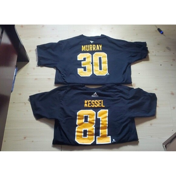 Lot of 2 Pittsburgh Penguins t shirt Jersey NHL - Picture 1 of 8